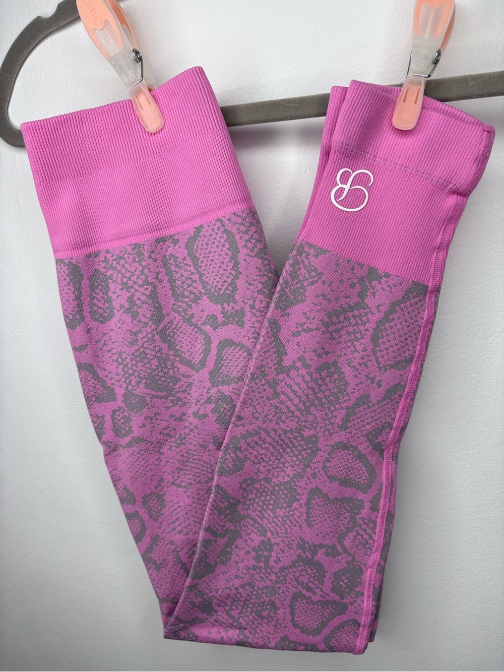Pink Snake Print Seamless Leggings